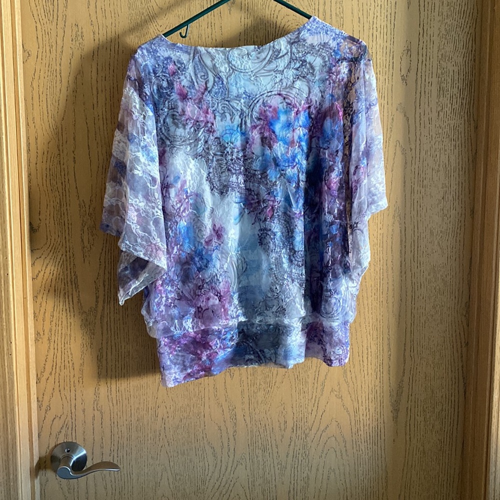 NWT BB Brittany Black - Lacey/Sequins Dressy Blouse, Size M - Picture 5 of 8